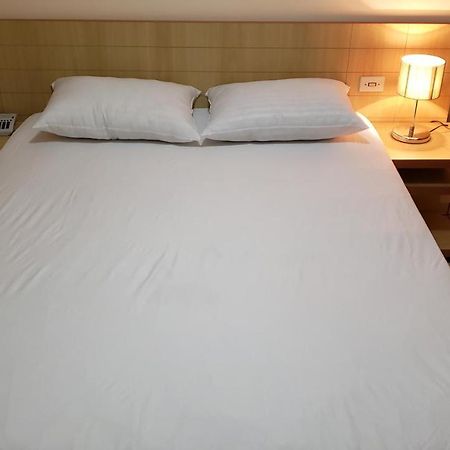 Apartamento Di Roma Rio Quenteアパートホテル エクステリア 写真